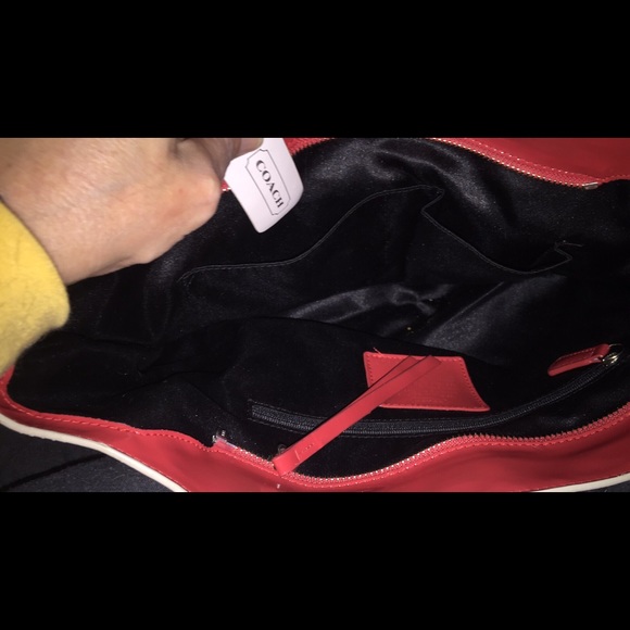 Coach purse - Picture 4 of 5